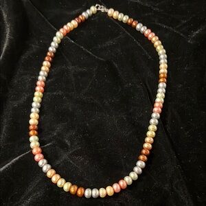 Elegant Multicolor Pearl Necklace
